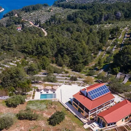 Silent Olive Garden アパート *