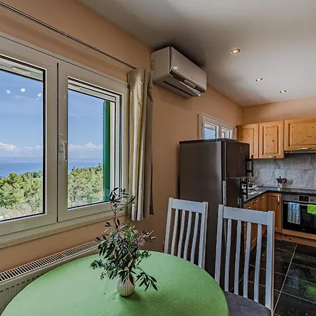 Silent Olive Garden アパート ヴェラ・ルカ