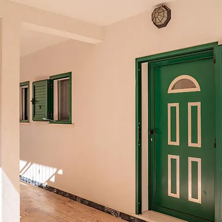 Silent Olive Garden ヴェラ・ルカ