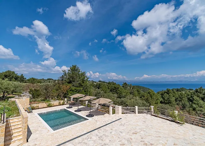 公寓 Silent Olive Garden 尼亚卢卡